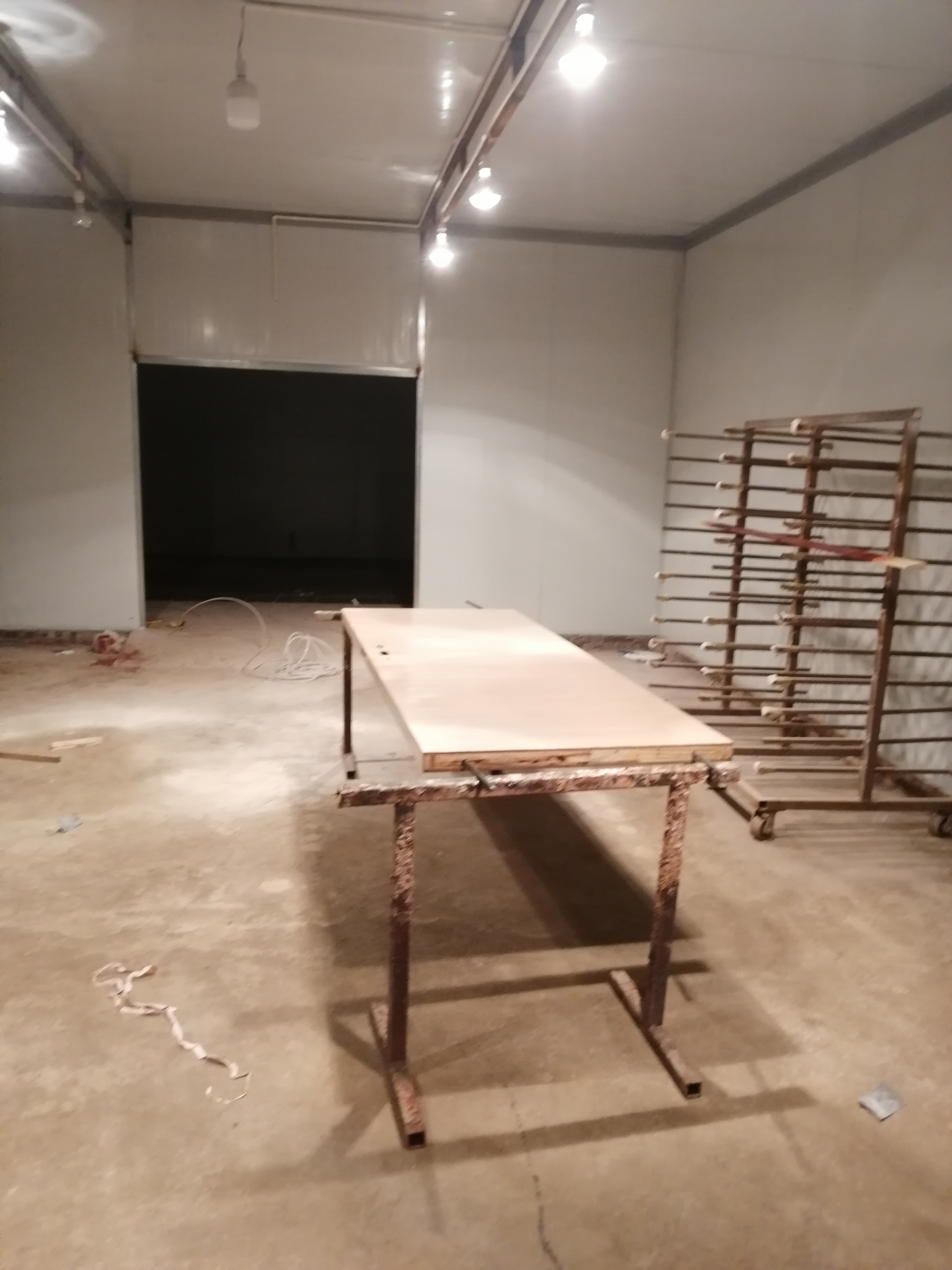 家具廠升溫除濕機(jī)
